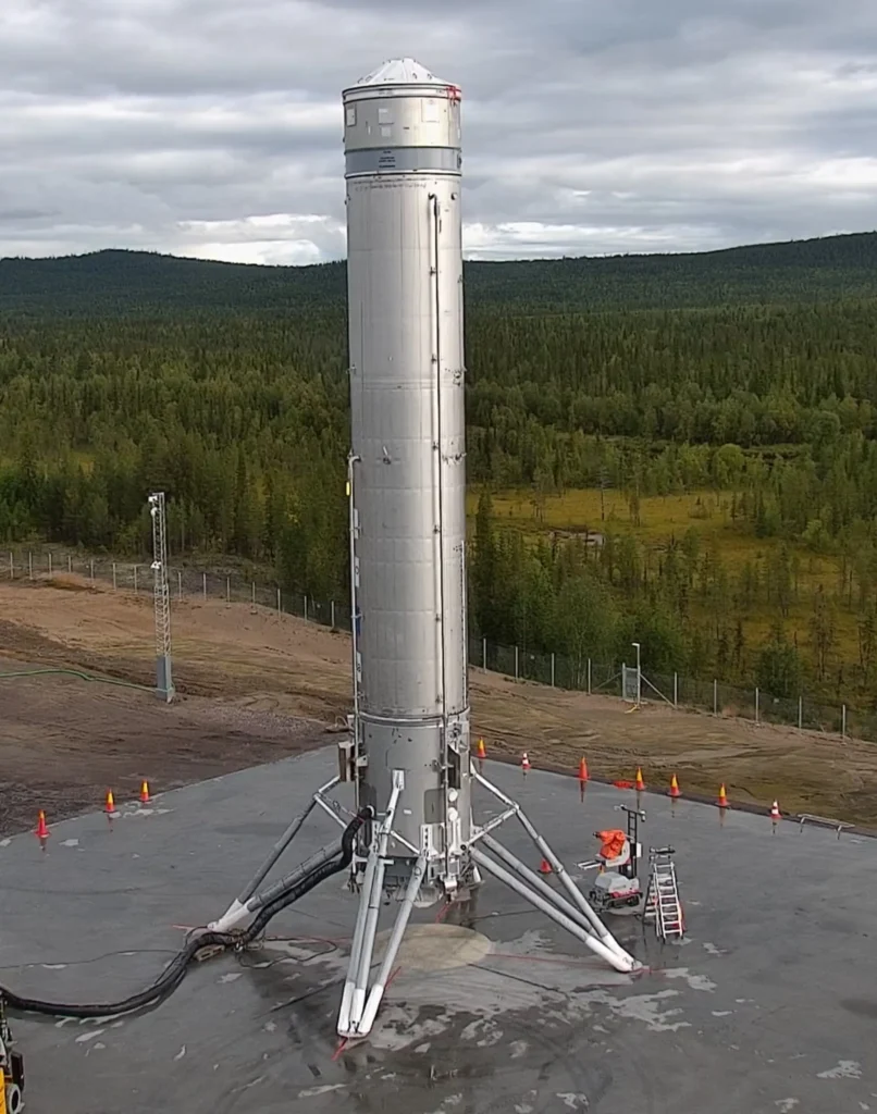 着陸脚にCFRPを採用した再利用型ロケットのThemis T1H demonstrator
